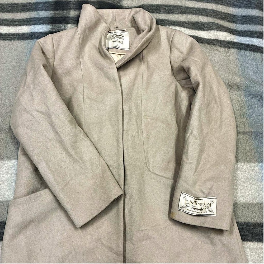 Aritzia Wilfred The Cocoon Coat Wool Cashmere Cream.